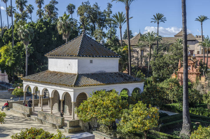 Sevilla 140 - Real Álcazar - jardines Manieristas - Cenador de la Alcoba.jpg